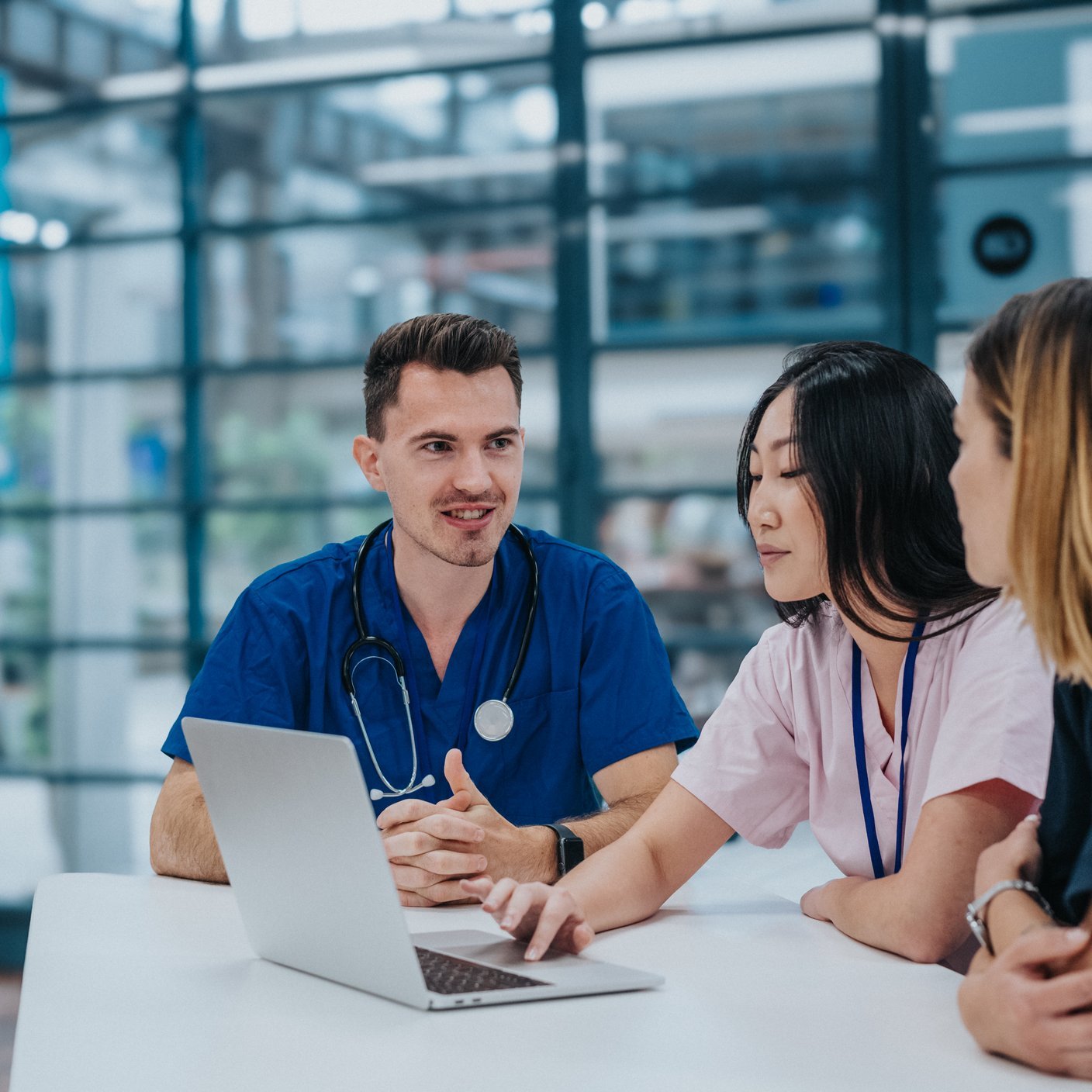 AIMD - Medical team doing a surgery